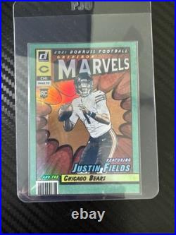 2021 Panini Donruss Gridiron Marvels Justin Fields #GM-JF1 (RC) 2021 Panini Donruss Gridiron Marvels Justin Fields #GM-JF1 (RC)